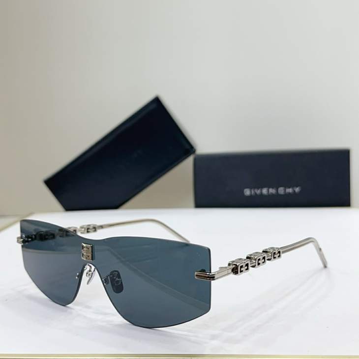 Picture of Givenchy Sunglasses _SKUfw76771629fw